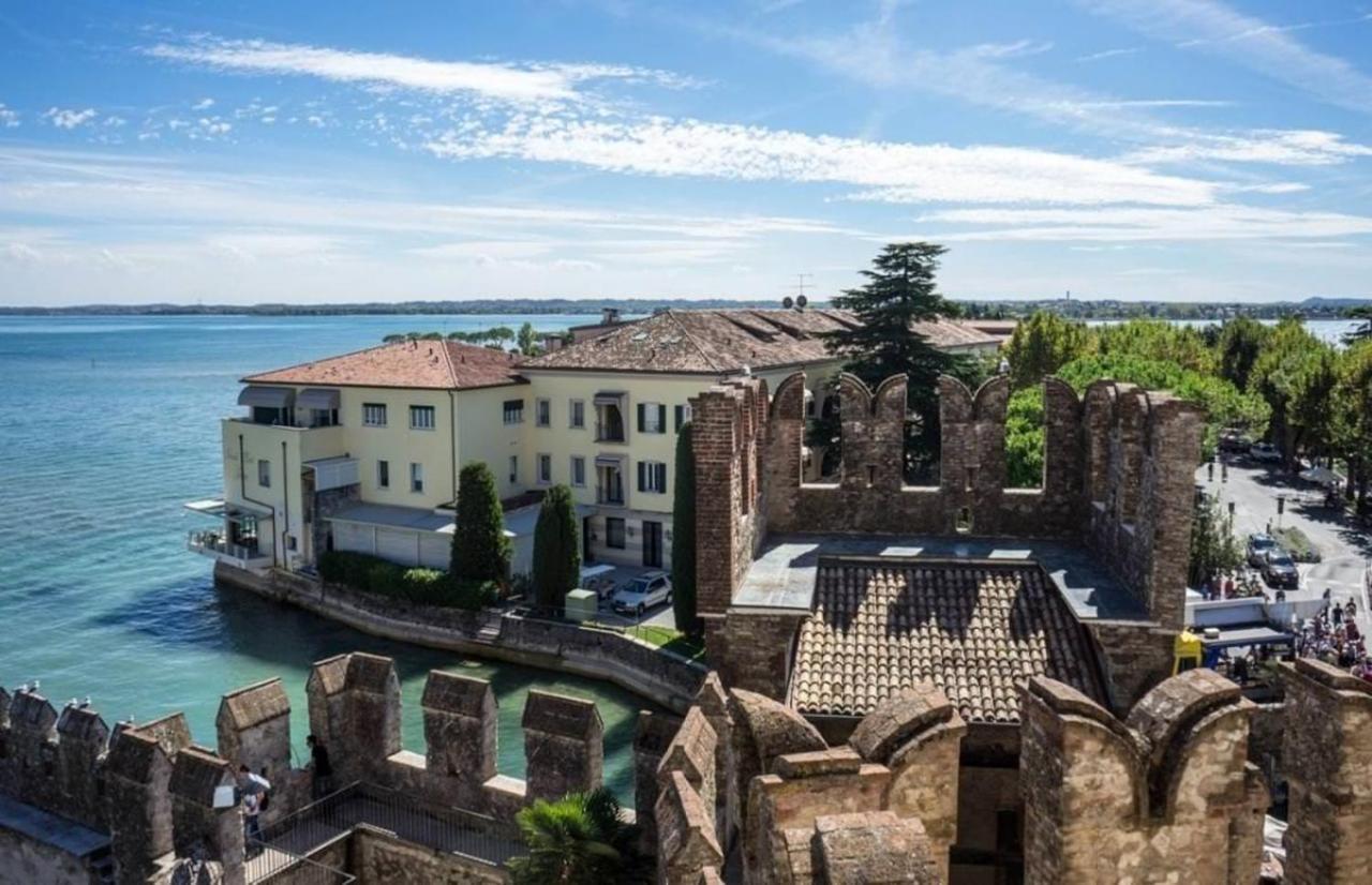 Perseo Apartment - 200M Dal Lago Di Garda Sirmione Luaran gambar