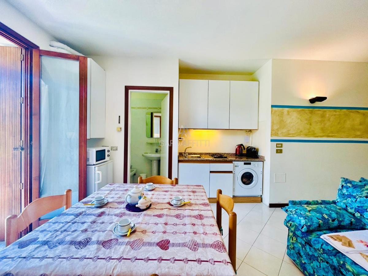 Perseo Apartment - 200M Dal Lago Di Garda Sirmione Luaran gambar